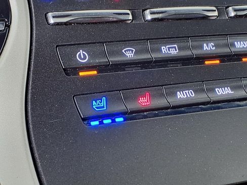 Used 2017 Lincoln MKX Black Label w/ Driver Assistance Package image 26