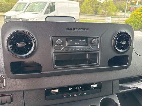 New 2025 Mercedes-Benz Sprinter 2500 image 20
