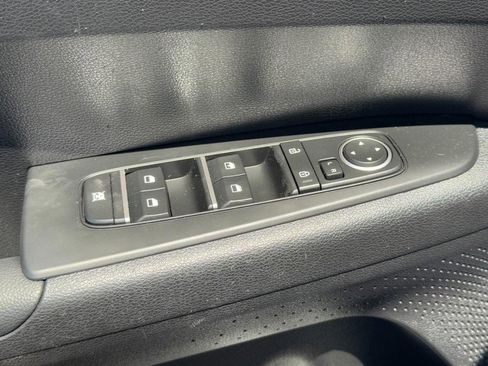 Used 2024 Kia Forte LXS w/ LXS Technology Package image 21