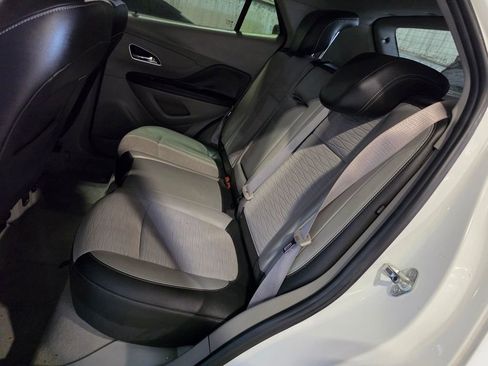 Used 2016 Buick Encore Convenience FWD image 7