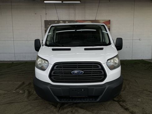 Used 2016 Ford Transit 350 XL image 8