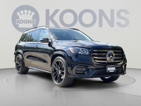 Used 2025 Mercedes-Benz GLS 450 4MATIC image 10