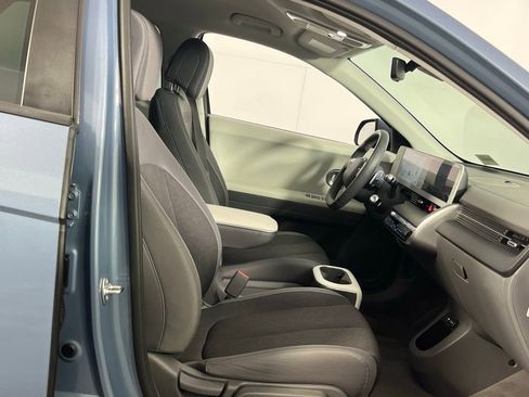 Used 2024 Hyundai Ioniq 5 SEL image 29