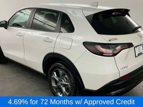 Certified 2026 Honda HR-V LX image 5