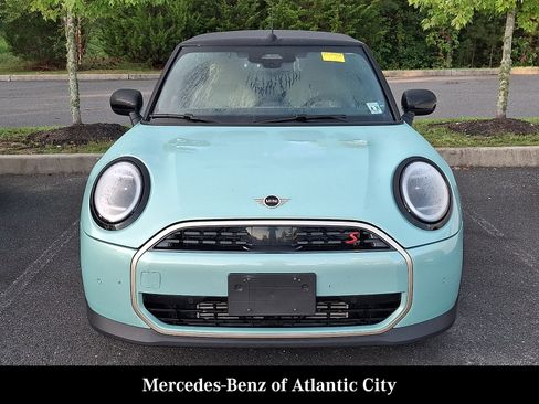 Used 2025 MINI Cooper S FWD image 2