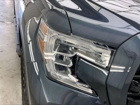 Used 2021 GMC Sierra 1500 Elevation w/ Preferred Package AWD/4WD image 25