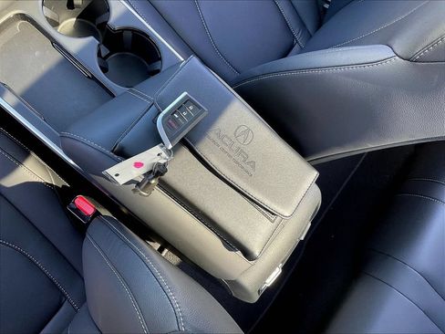 Certified 2026 Acura RDX SH-AWD image 35