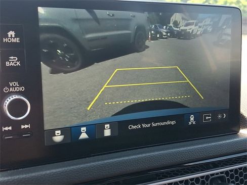 Used 2025 Honda Civic Sport image 18