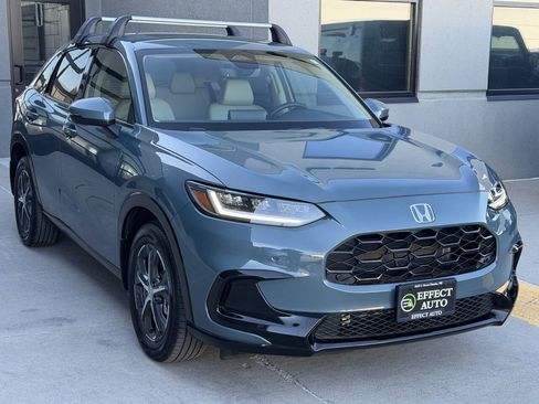 Used 2025 Honda HR-V EX-L image 7