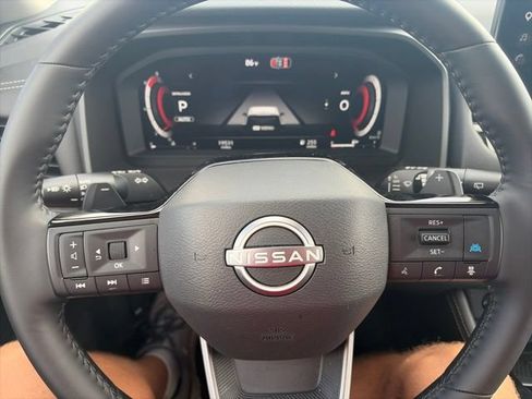 Used 2026 Nissan Rogue Platinum w/ Platinum Premium Package AWD/4WD image 21