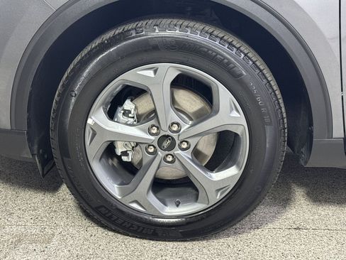 Used 2025 Ford Escape ST-Line AWD/4WD image 24
