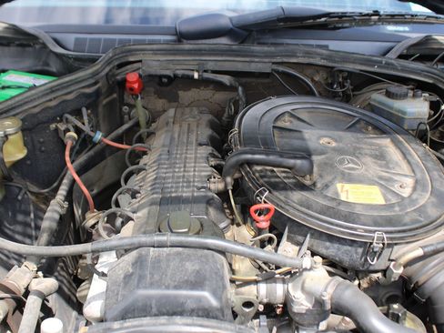 Used 1993 Mercedes-Benz 190 E 2.6 image 18