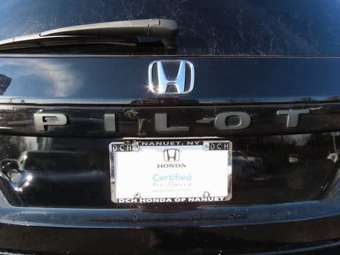 Certified 2023 Honda Pilot Sport image 7