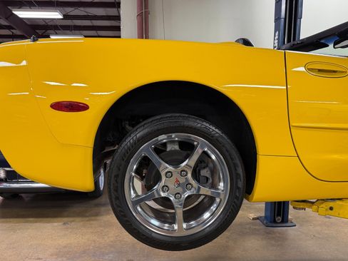 Used 2002 Chevrolet Corvette w/ Preferred Equipment Group2 image 89