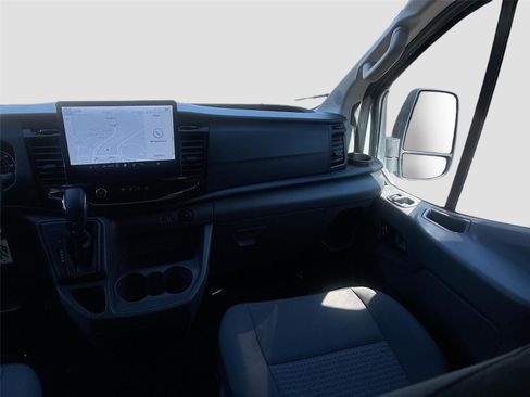 Used 2023 Ford Transit 350 XLT image 25