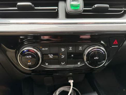 Used 2024 Chevrolet Trax ACTIV FWD image 24