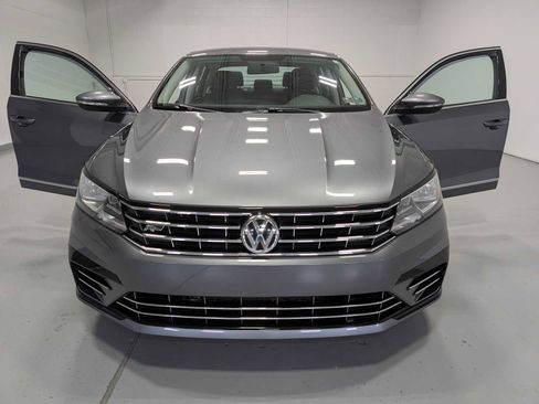 Used 2016 Volkswagen Passat 1.8T R-Line FWD image 15