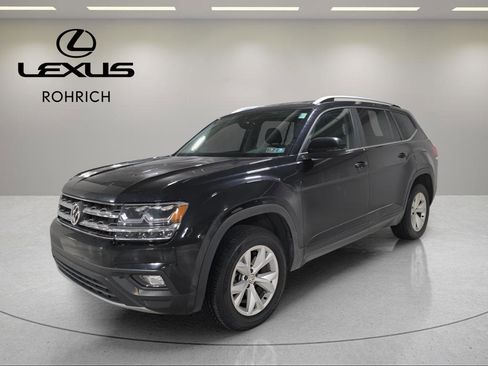 Used 2018 Volkswagen Atlas SE image 1