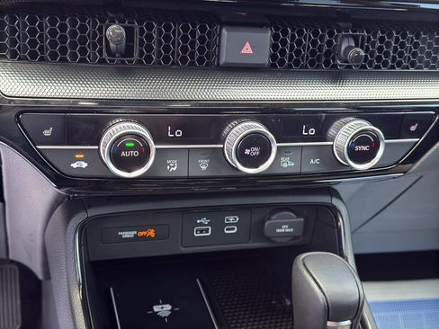 Certified 2024 Honda CR-V EX-L image 17