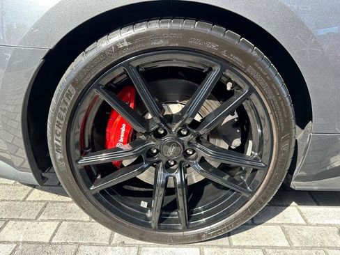 Used 2021 Ford Mustang Shelby GT500 w/ Technology Package image 34