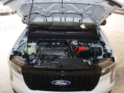 New 2026 Ford Maverick Lariat w/ Black Appearance Package image 21