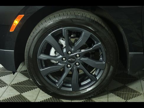 Used 2023 Chevrolet Equinox RS AWD/4WD image 11