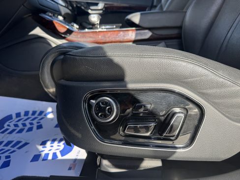 Used 2014 Audi A8 L 3.0T w/ Premium Package image 11