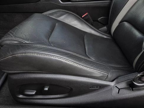Used 2017 Chevrolet Camaro SS RWD image 16