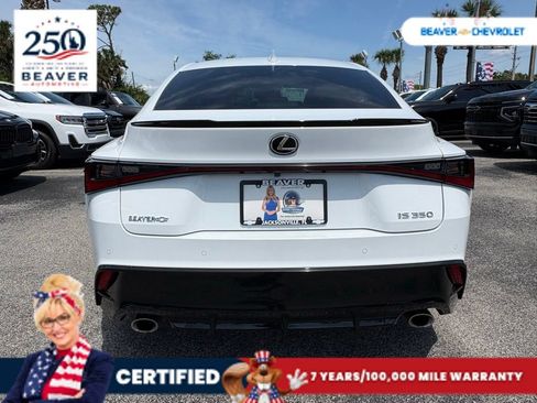 Used 2022 Lexus IS 350 F Sport RWD image 6