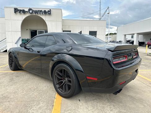 Used 2019 Dodge Challenger SRT Hellcat Redeye RWD image 5