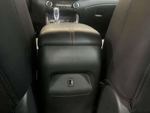 Certified 2025 Nissan Sentra SR w/ SR Premium Package image 13