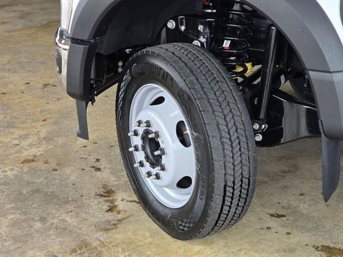 New 2025 Ford F450 XLT image 26