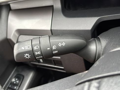Used 2024 Toyota Tacoma TRD Sport RWD image 19