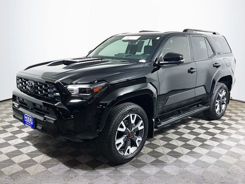 Certified 2025 Toyota 4Runner TRD Sport Premium AWD/4WD image 3