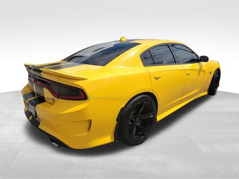 Used 2017 Dodge Charger SRT Hellcat w/ Harman/Kardon Audio Group RWD image 4