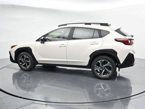Used 2024 Subaru Crosstrek 2.0i Premium AWD/4WD image 5