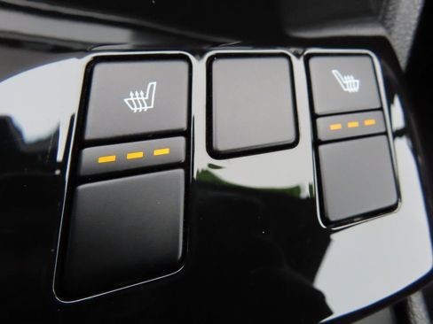 Certified 2023 Kia Sportage X-Line w/ X-Line Premium Package image 9