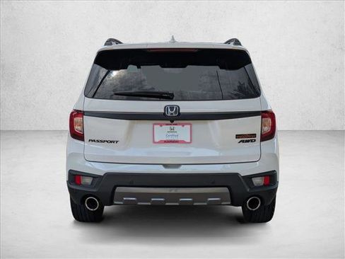 Certified 2023 Honda Passport TrailSport image 7
