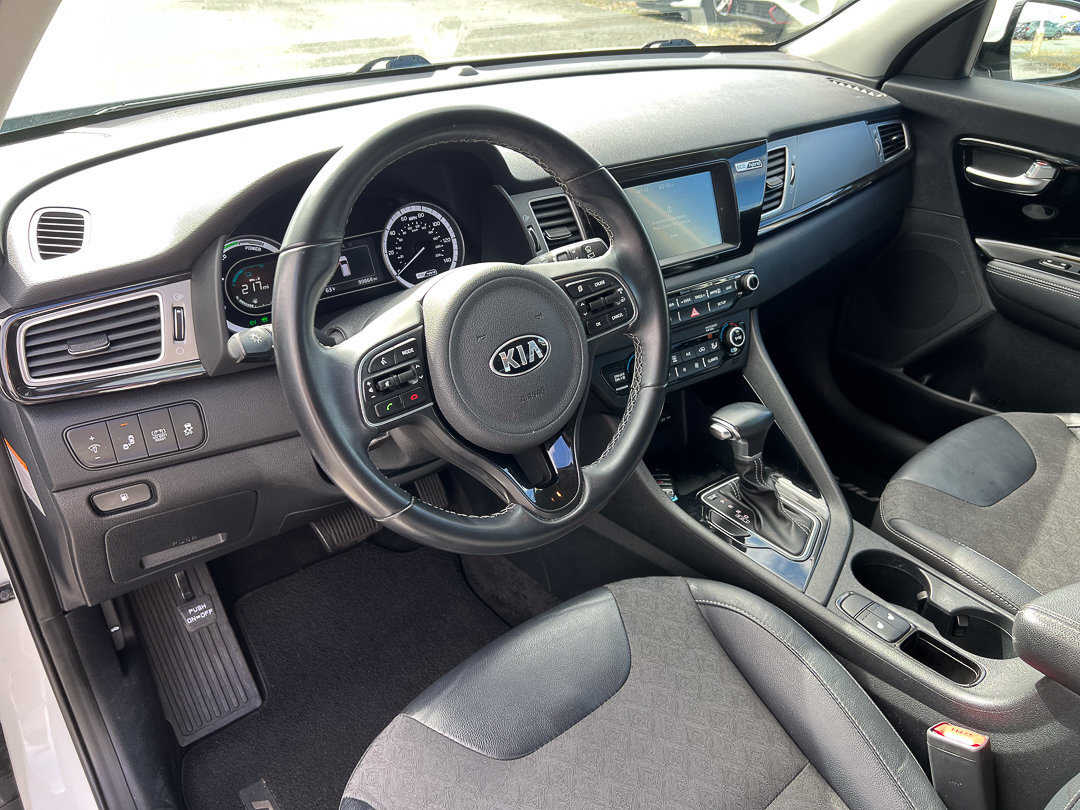 Used 2019 Kia Niro EX FWD image 17