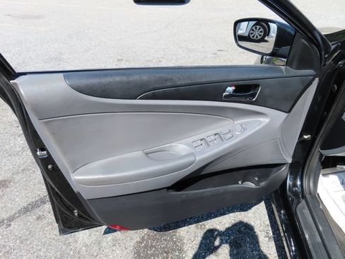 Used 2012 Hyundai Sonata GLS w/ Popular Equipment Pkg FWD image 10