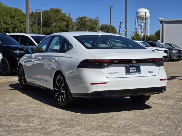Used 2023 Honda Accord Touring image 8
