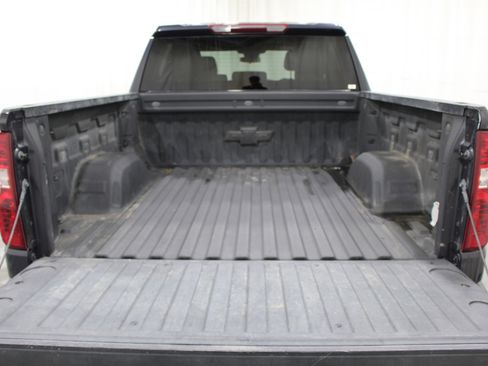 Used 2022 Chevrolet Silverado 1500 Custom w/ LPO, Dark Essentials Package AWD/4WD image 27