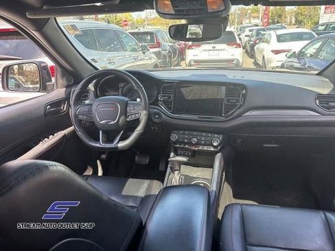 Used 2024 Dodge Durango GT image 16