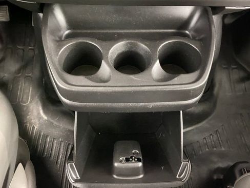 Certified 2022 GMC Savana 2500 w/ Driver Convenience Package RWD image 24