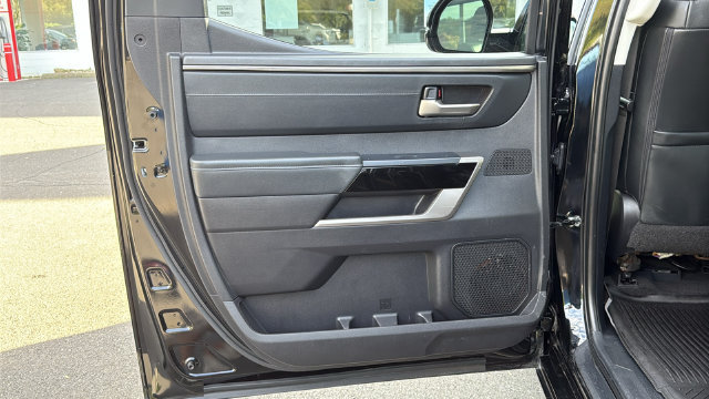 Certified 2022 Toyota Tundra Limited w/ TRD Off-Road Package AWD/4WD image 19