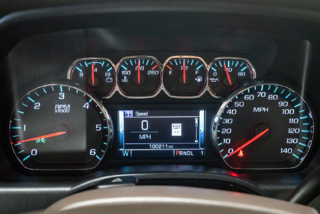 Used 2017 GMC Sierra 2500 SLT AWD/4WD image 13