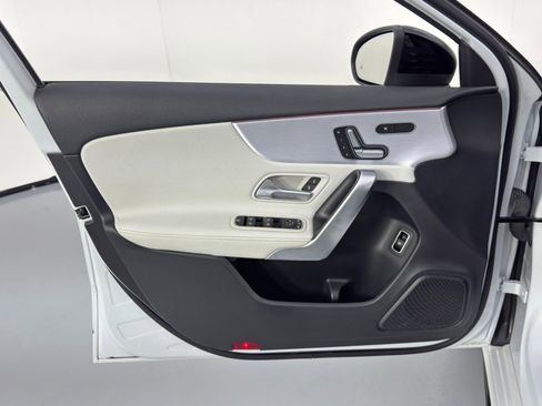 Used 2021 Mercedes-Benz A 35 AMG 4MATIC image 44