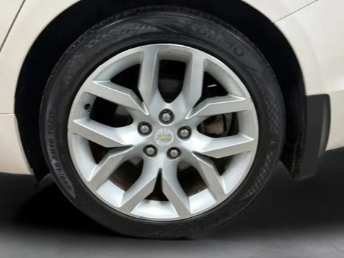 Used 2014 Chevrolet Impala LTZ FWD image 29