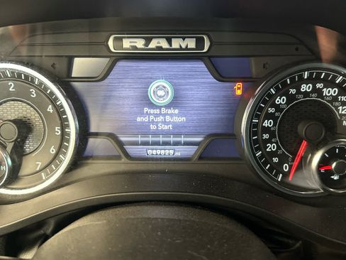 Used 2023 RAM 1500 Laramie AWD/4WD image 22