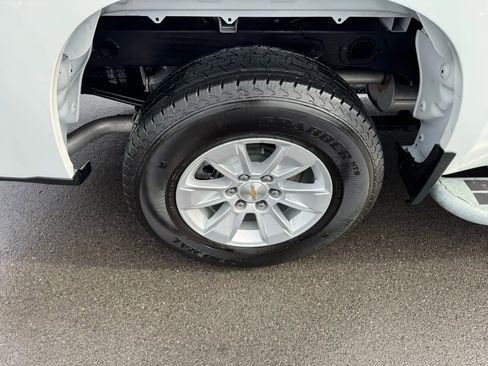 Used 2024 Chevrolet Silverado 1500 W/T w/ WT Fleet Convenience Package image 12